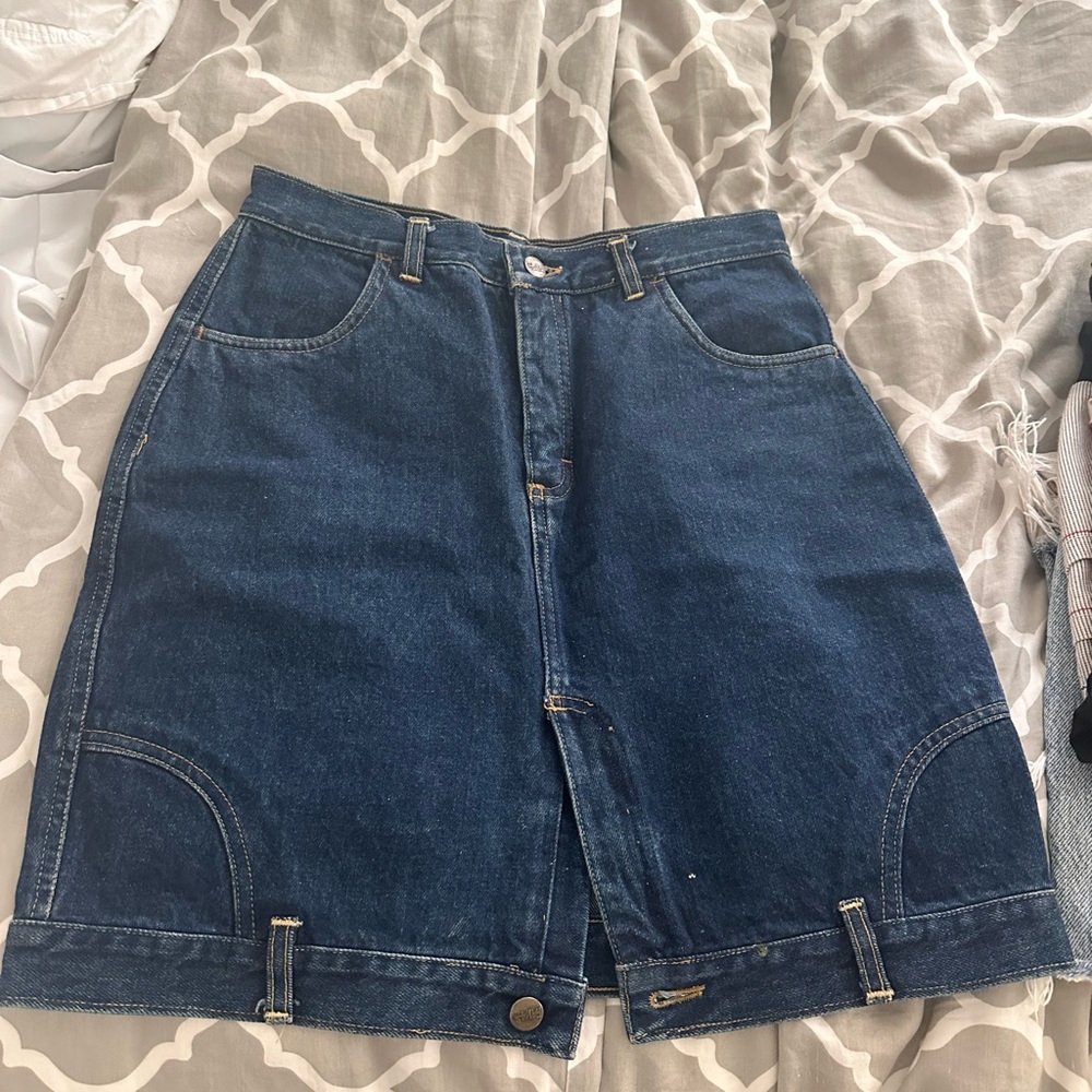 Denim skirt